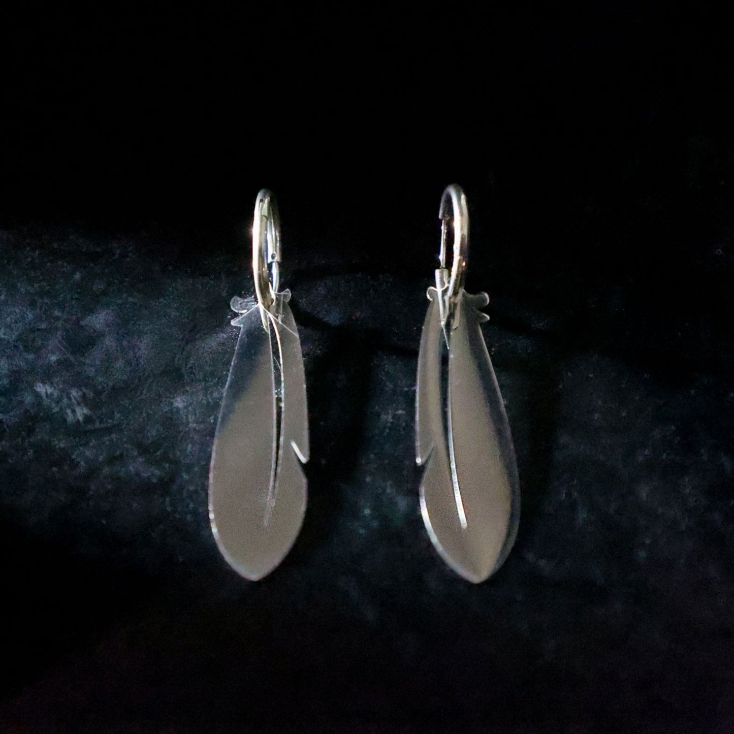 Refined Metal Editions – Sulphur-Crested Cockatoo Foraged Feather Earrings – Stainless Steel