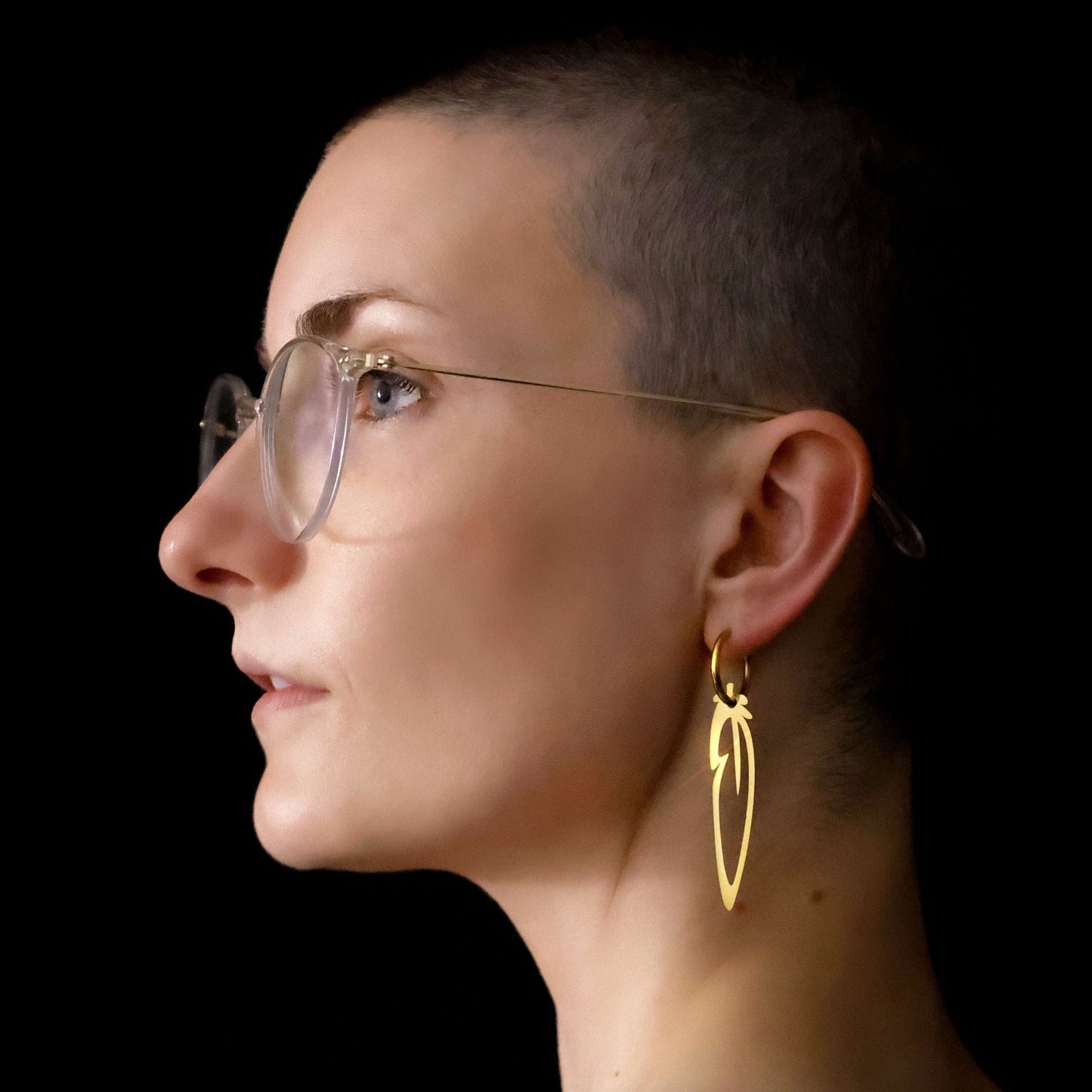 Refined Metal Editions – Rainbow Lorikeet Foraged Feather Earrings – 18k Gold-Plated