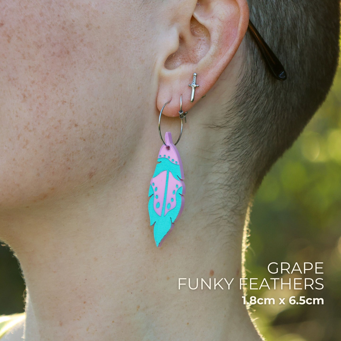 BINKABU Funky Feathers - Grape handmade acrylic bird earrings