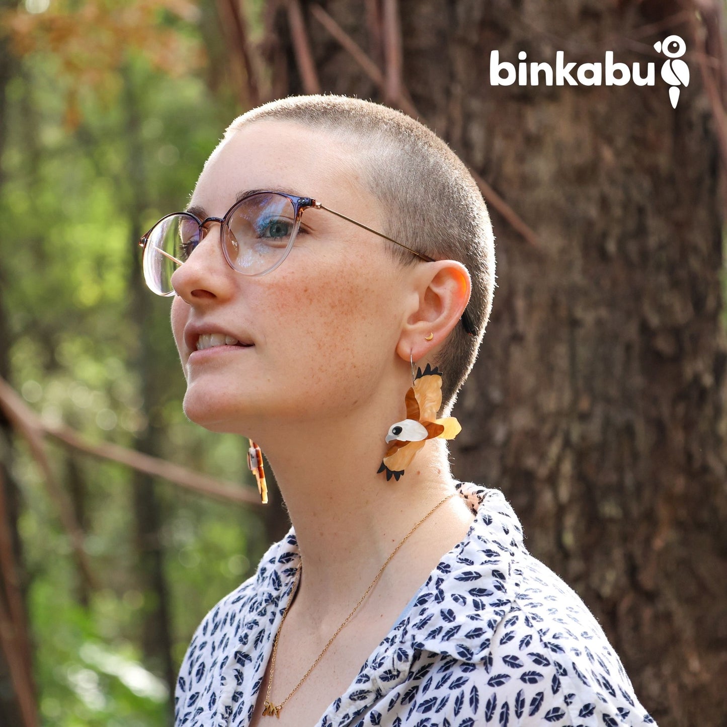 BINKABU Brahminy Kite Acrylic Bird Earrings
