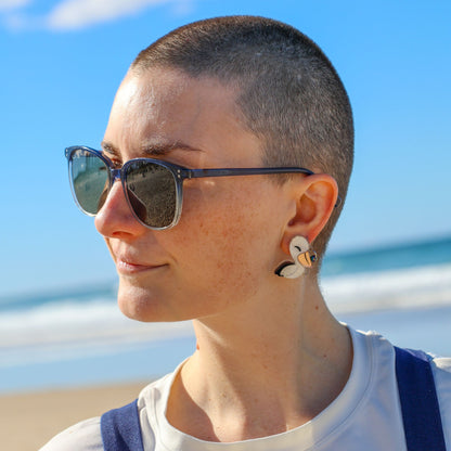 BINKABU Pelican Studs handmade acrylic bird earrings