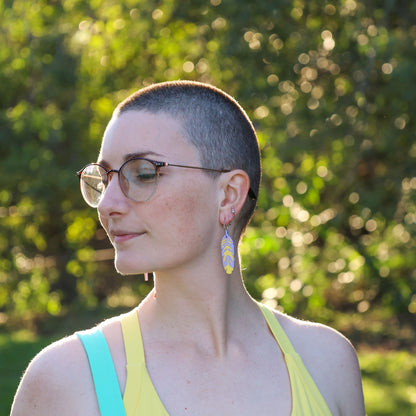 BINKABU Funky Feathers - Lavender handmade acrylic bird earrings